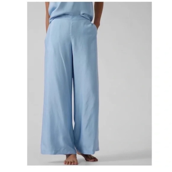 Nwot athleta cloud pant light blue spring $$77 athletic wide leg boho casual - Picture 7 of 7